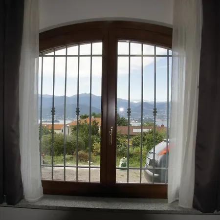 La Casa Delle Camelie Holiday home Stresa